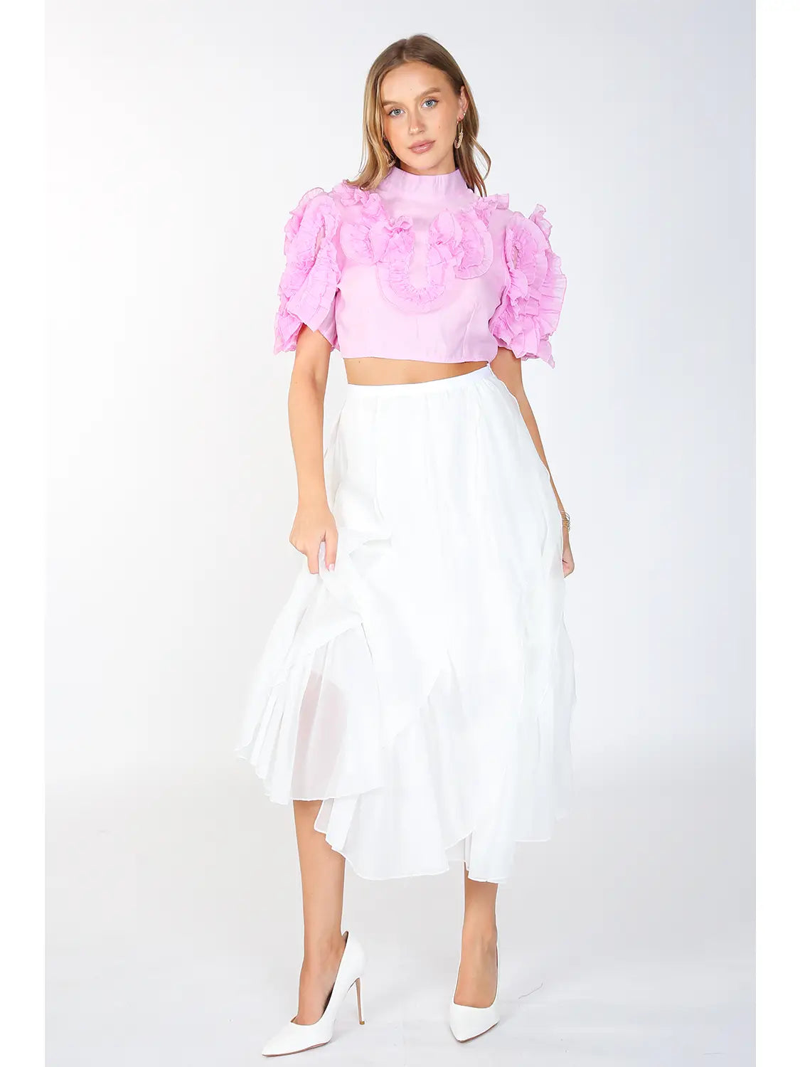 woman wearing lilac Circled Ruffles Detail Chiffon Cropped Short Sleeve Top with a white skirt