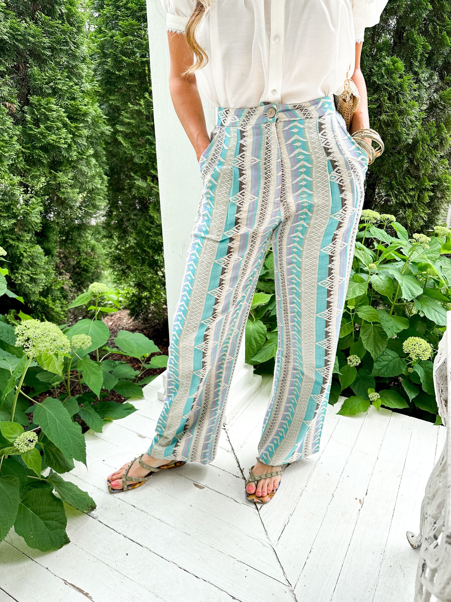 Multicolor Embroidered Pant